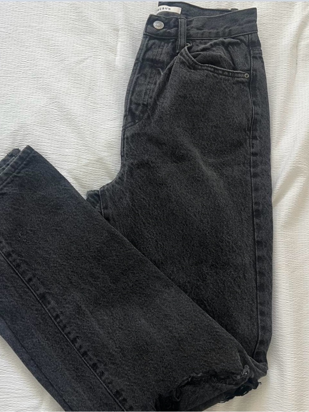 PacSun High-Waisted Black Mom Jeans